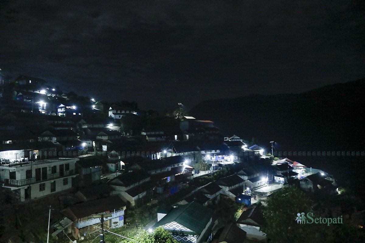 bhujung-night-shoot-(2)-1762523377.jpg