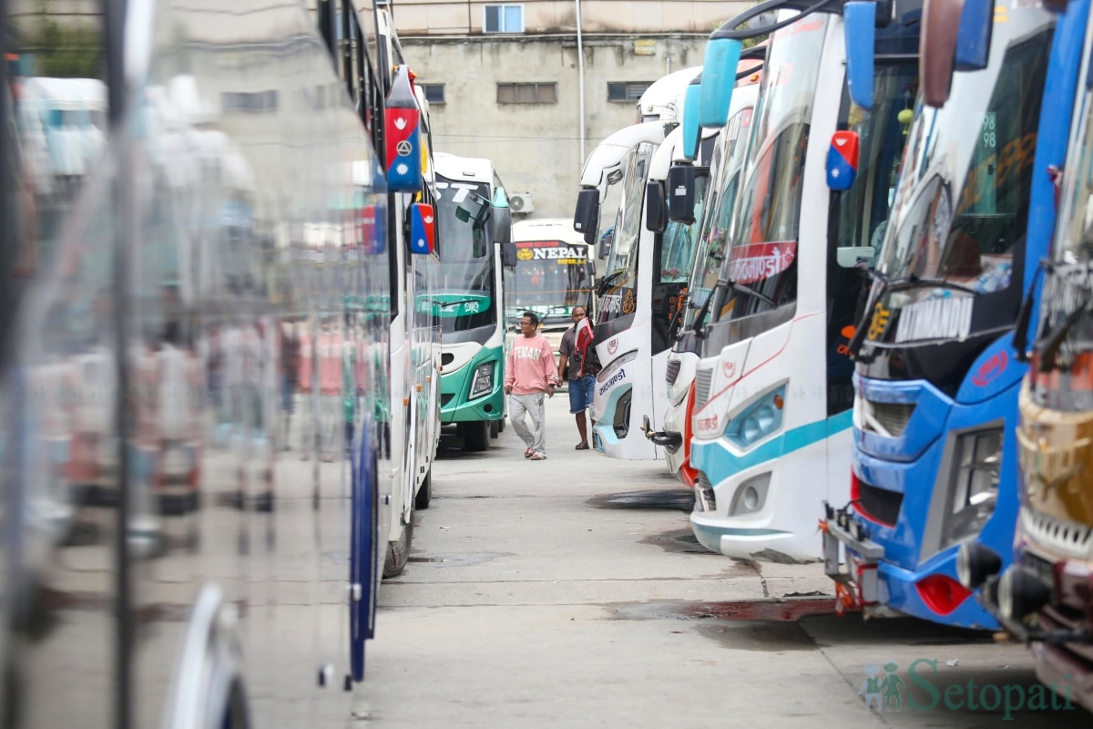 bus-(2)-1790419741.jpg