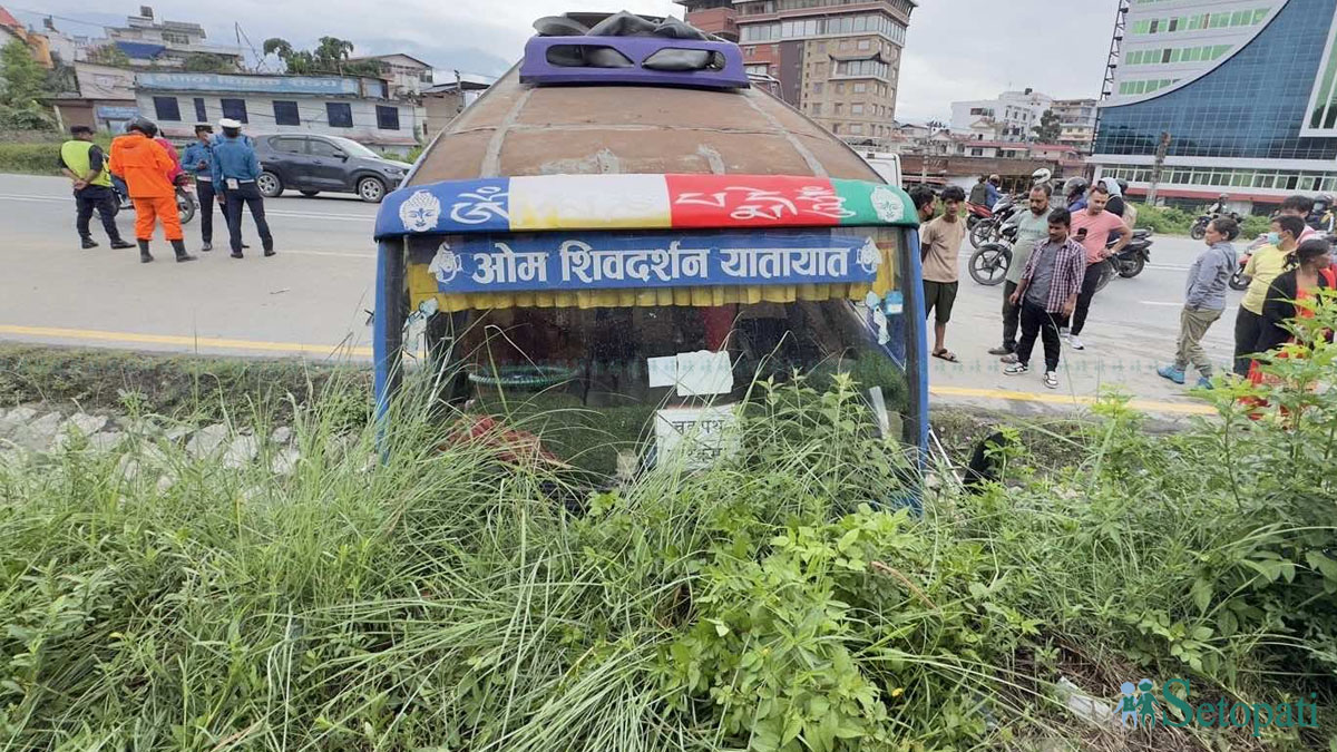 bus-accident-ktm-1750646916.jpg