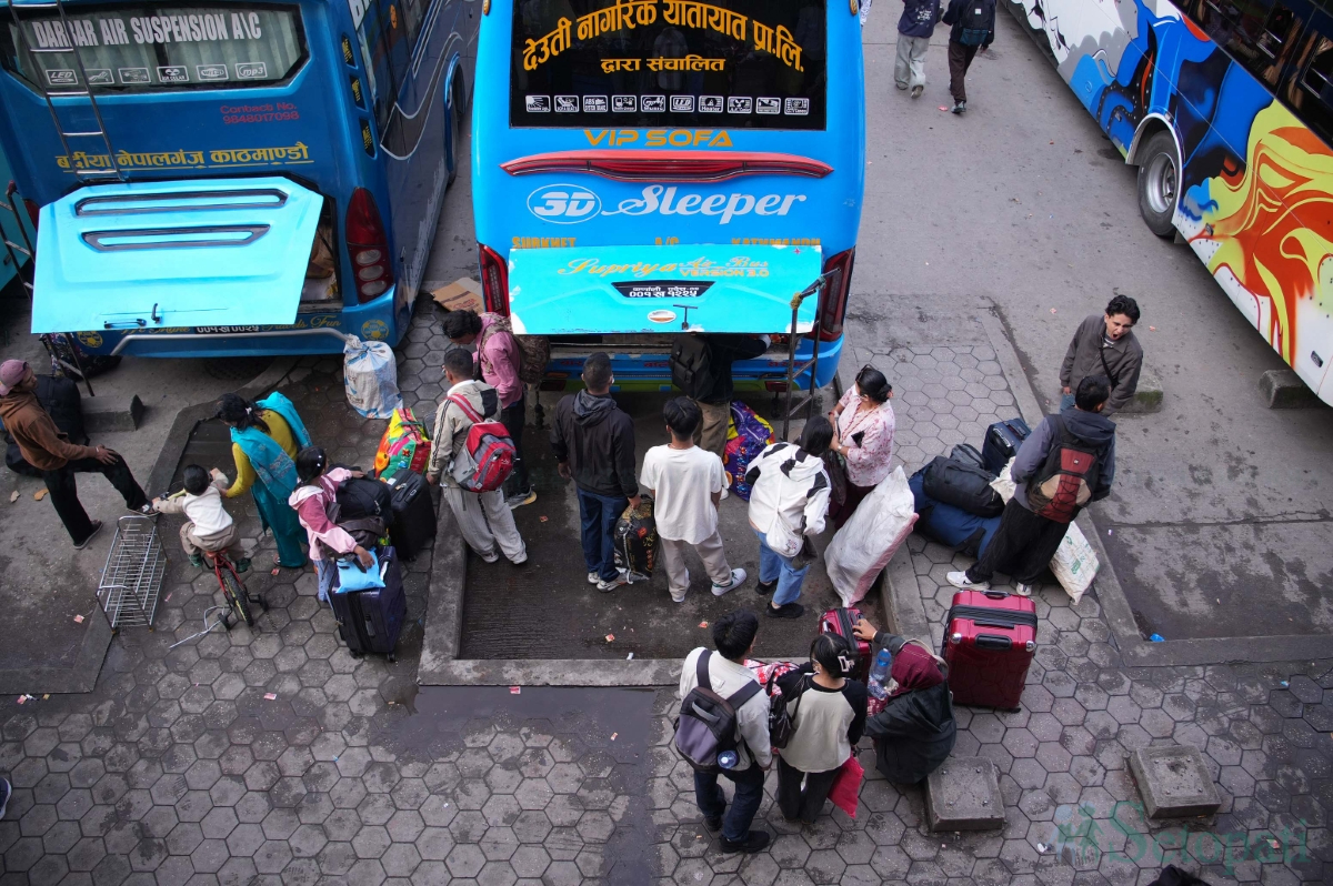 bus-park-(10)-1791468394.jpg