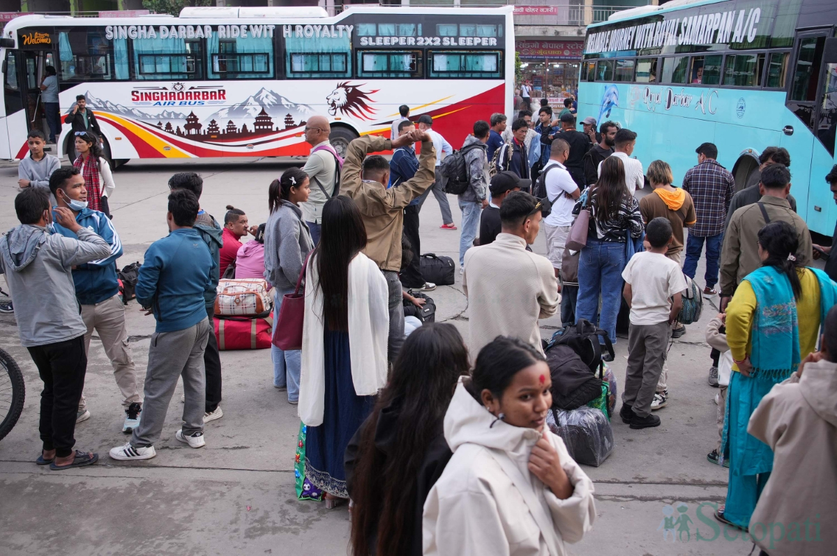 bus-park-(11)-1791468395.jpg