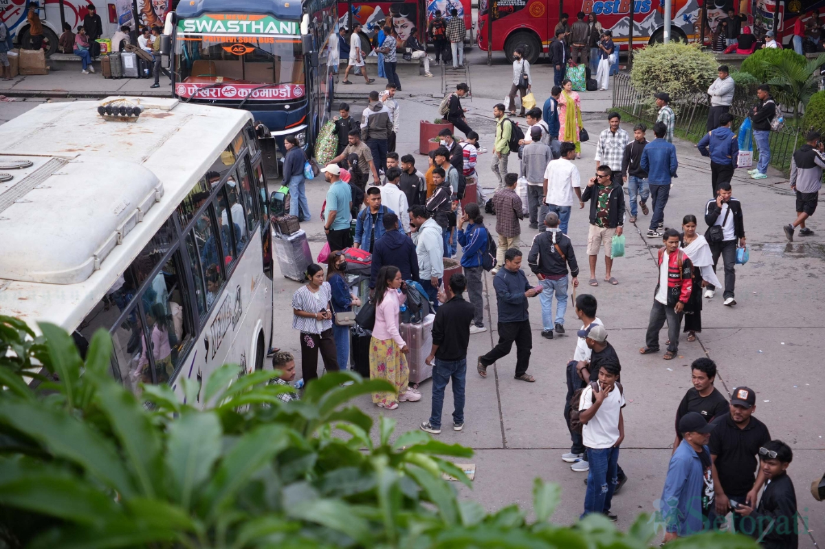 bus-park-(4)-1791468393.jpg
