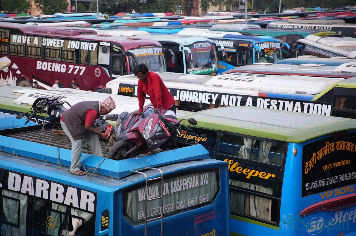 bus-park-(8)-1791468394.jpg