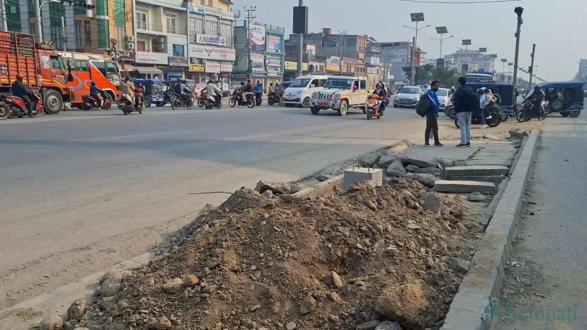 butwal-sadak-(2)-1781594072.jpg