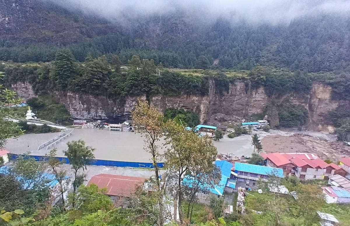 chame-badhipahiro3-1790523879.jpg