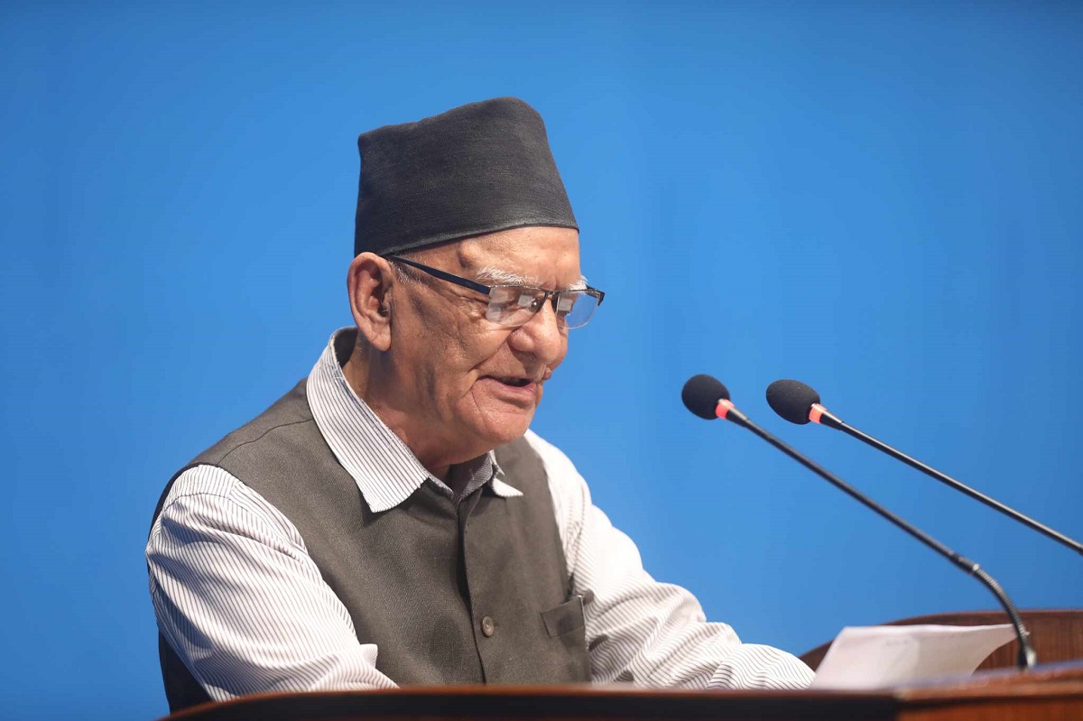 बजेटमाथिको छलफल सुन्दा वाक्क लागेर निदाएछु: चित्रबहादुर केसी (भिडिओ)