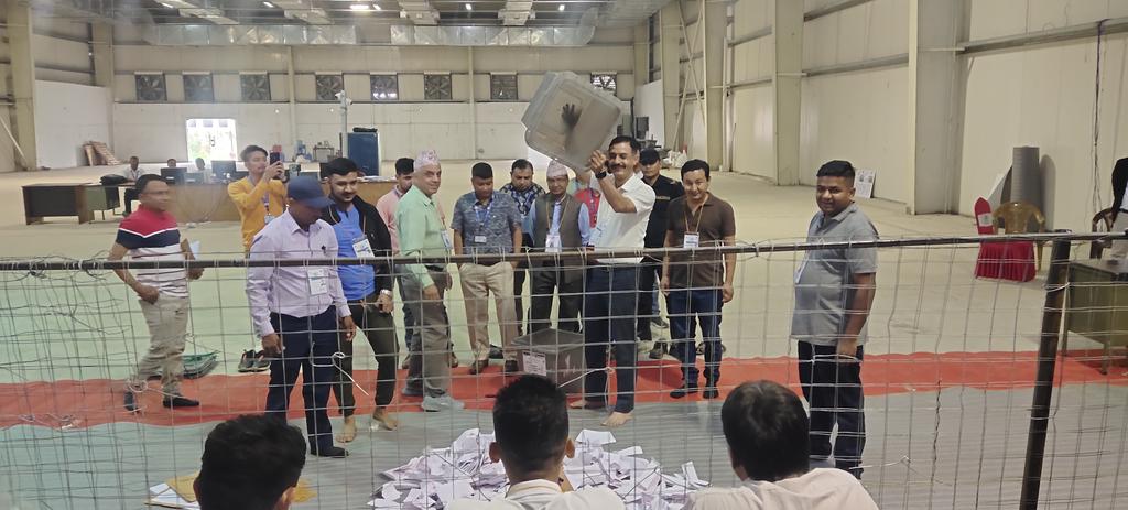 तस्बिर: रवि लामिछानेको सचिवालय