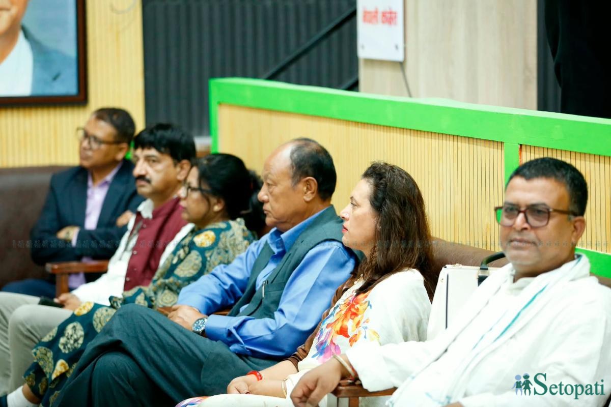 congress-aakshmik-baithak-(2)-ink-1785297802.jpeg