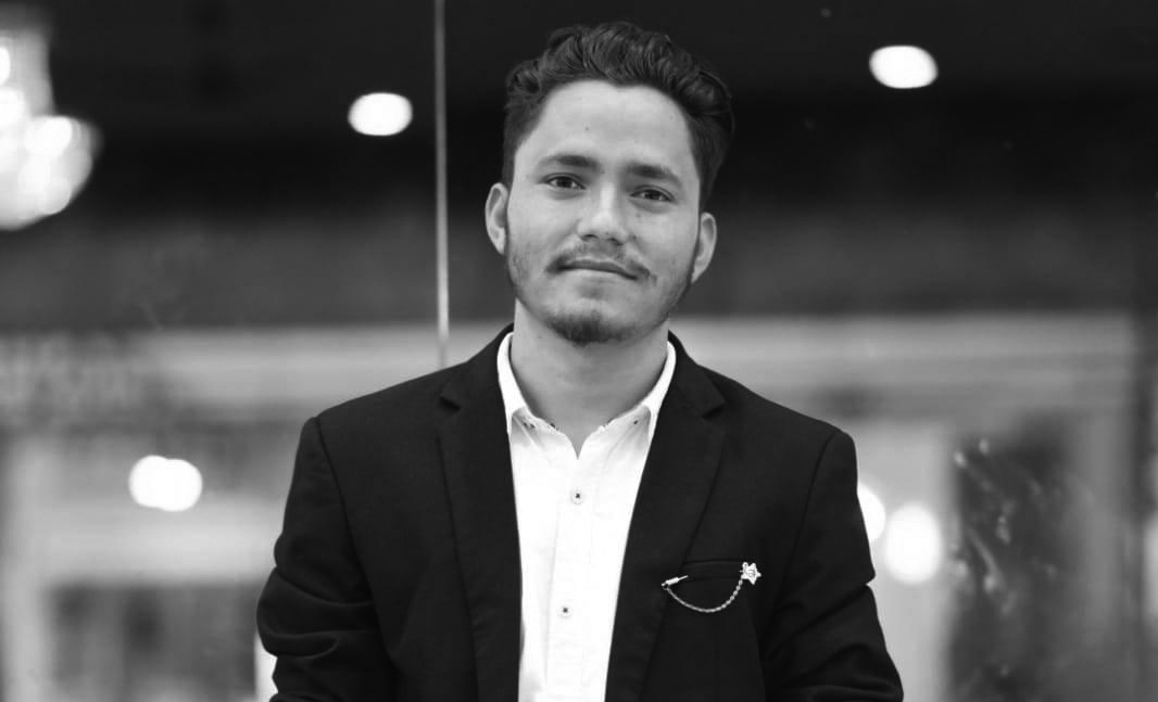 गत असोज २६ गते मुगु बस दुर्घटना ज्यान गुमाएका सन्तोष।