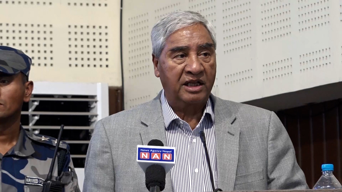 पूर्वराजालाई लक्ष्य गर्दै देउवाले भने- आश नगरे हुन्छ, अब गणतन्त्र हट्दैन