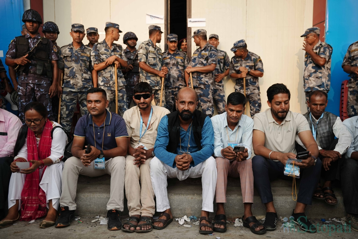 dharna-(9)-1782477941.jpg