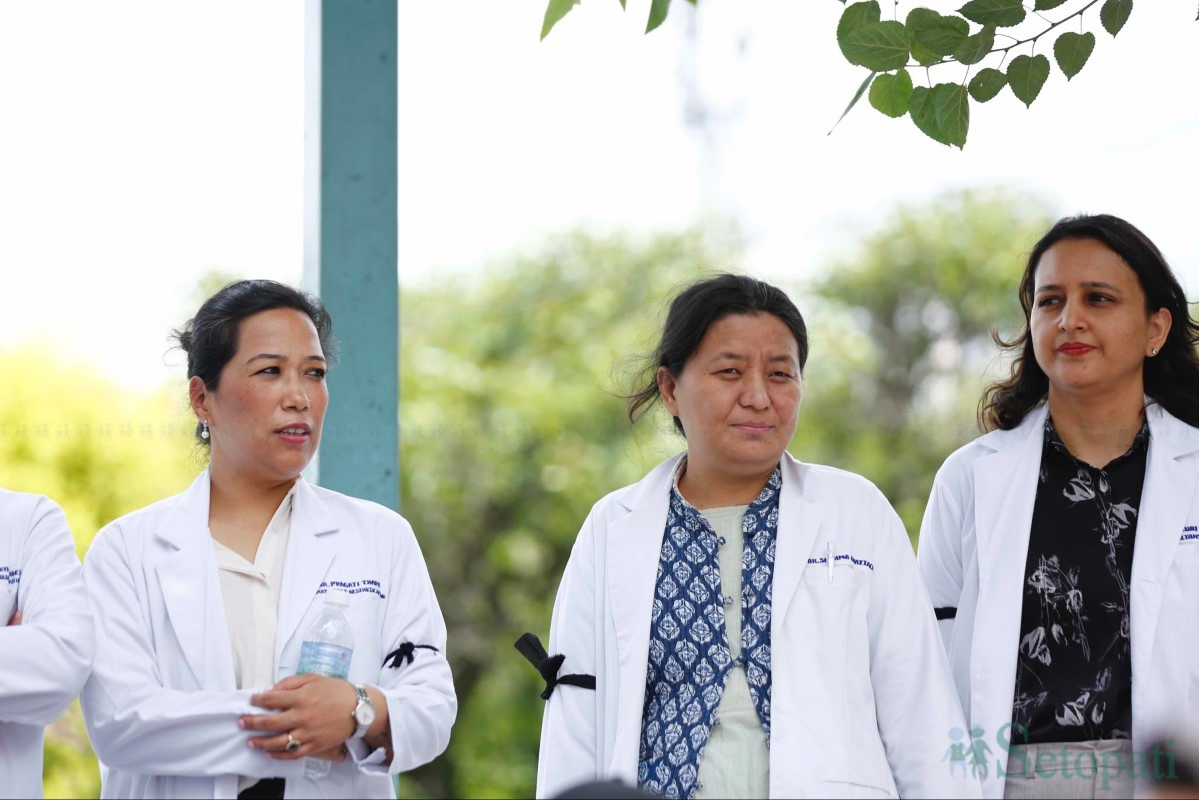 doctor-aandolan-(2)-1751956731.jpg