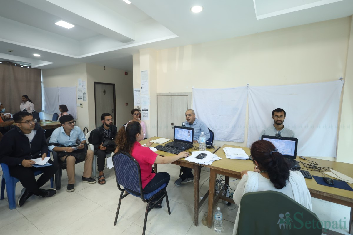 election-commission-(17)-1760080779.jpg