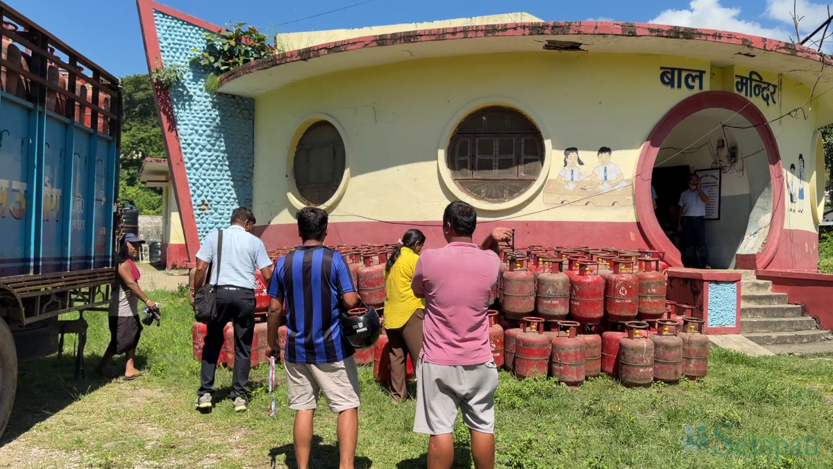 gas-cylinder-(3)-1786432345.jpg