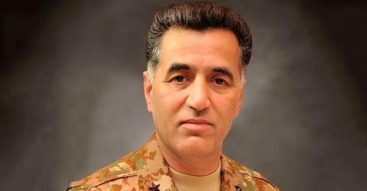 पाकिस्तानी सेना प्रमुख मुनिरका प्रतिस्पर्धी तथा पूर्व आईएसआई प्रमुखलाई १४ वर्षको जेल!