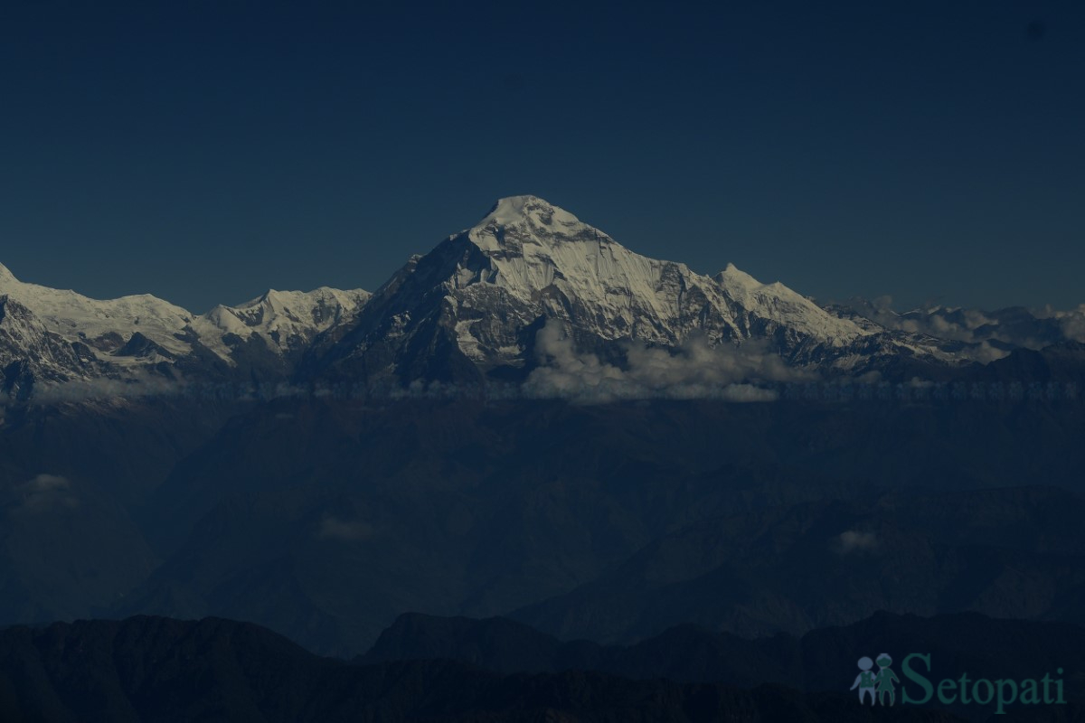 himal-(8)-1761288640.jpg