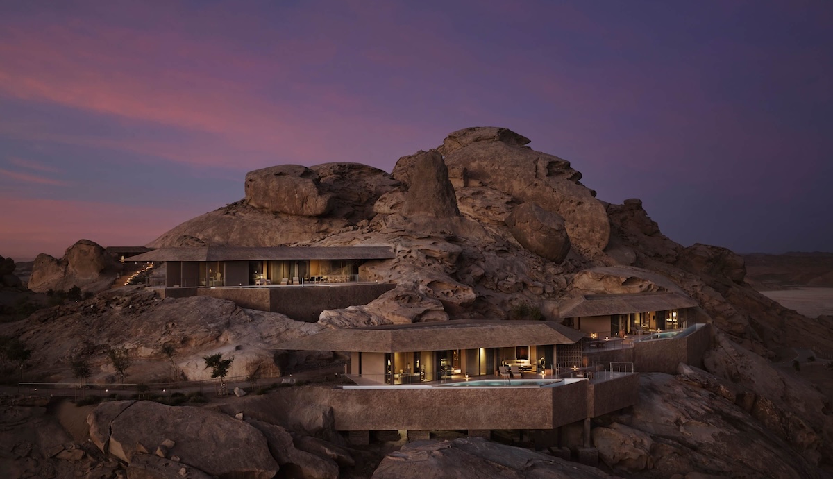 hotels3-1793000256.jpg