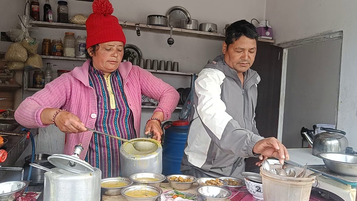 विमला र जगत खड्का।