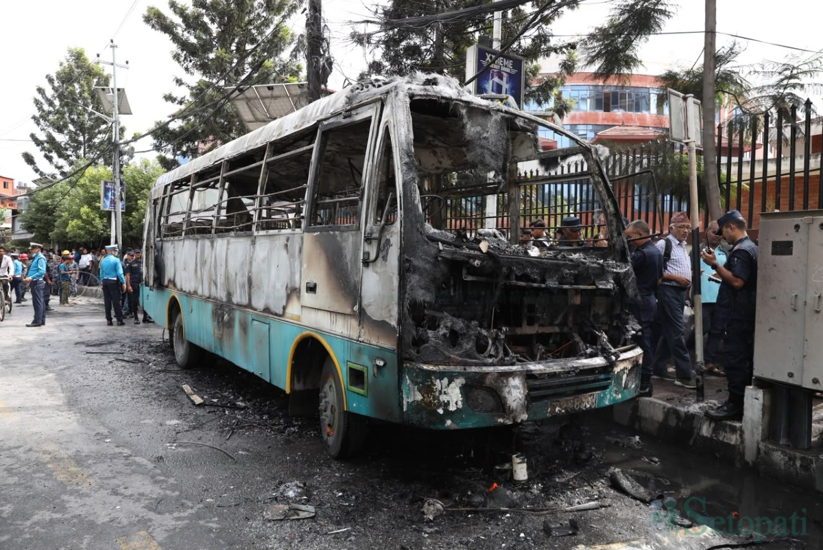 jaleko-bus-(4)-1789977407.jpg