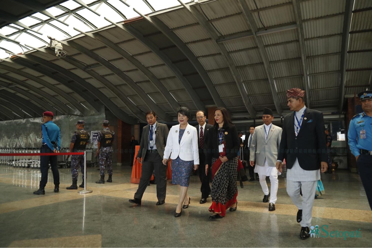 japanese-foreign-minister-(5)-ink-1714891190.jpeg