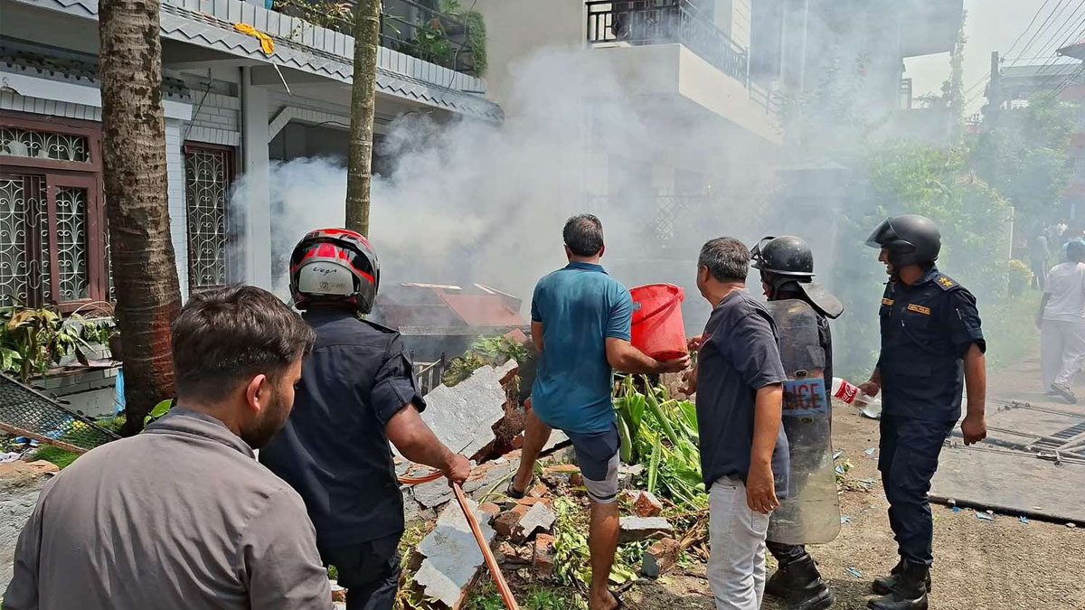 एमाले बागमती प्रदेश संसदीय दल नेता थपलियाको घरमा आगजनी