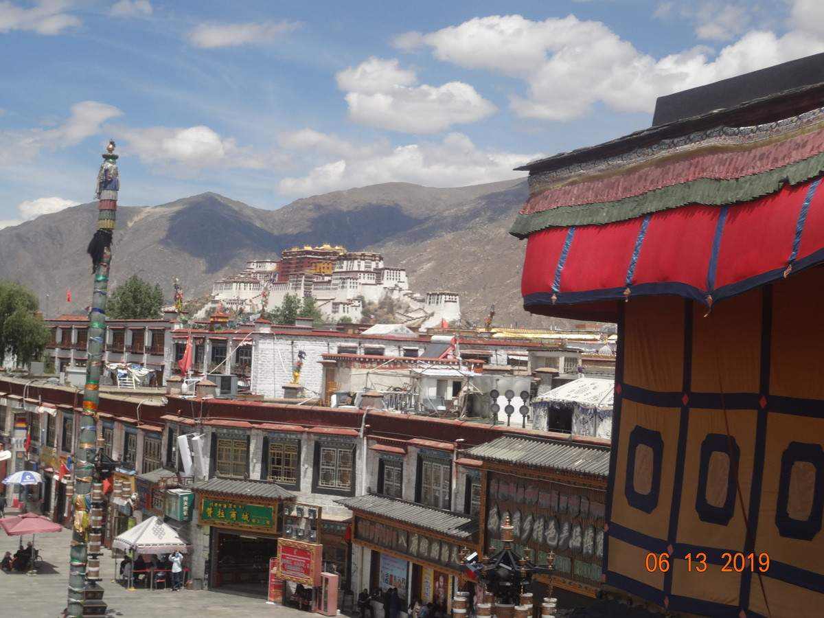 jokhang-pic-by-CA1-1760294320.jpg