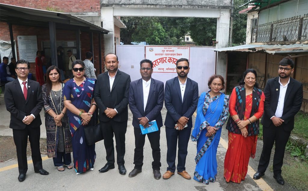 रवि लामिछाने भेट्न कारागार पुगे रास्वपाका ९ जना आकांक्षी