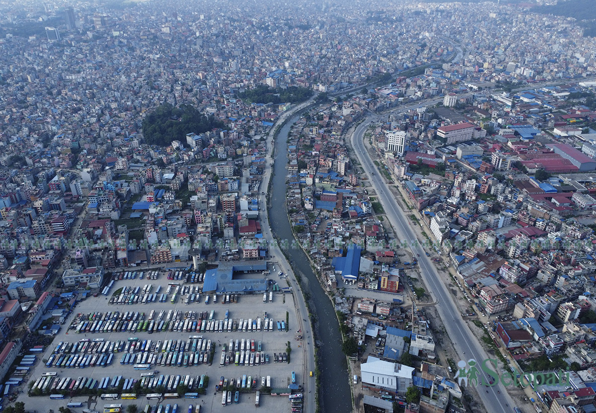 kathmandu-road-(5)-1748833571.jpg