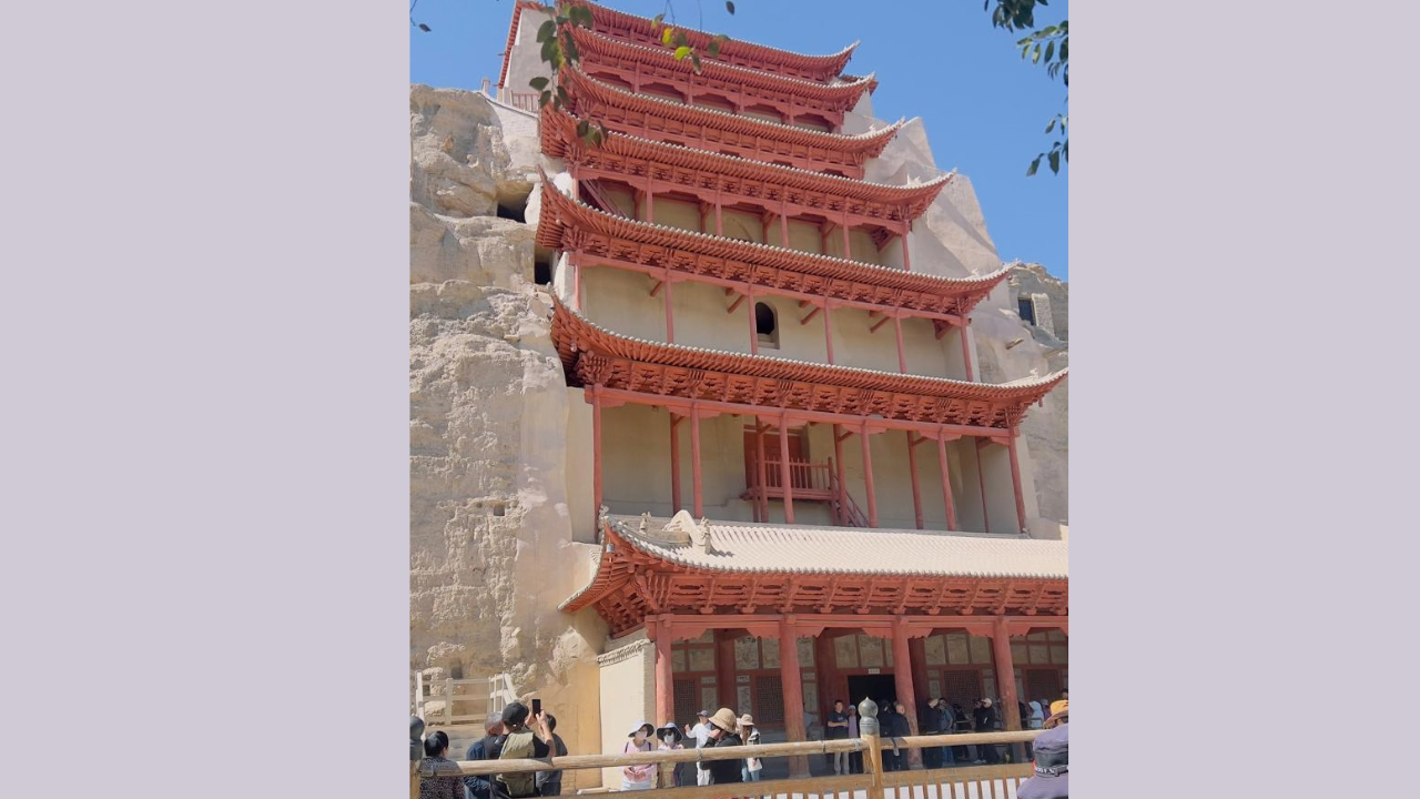 khushbu-oli-(2)-1791011901.png
