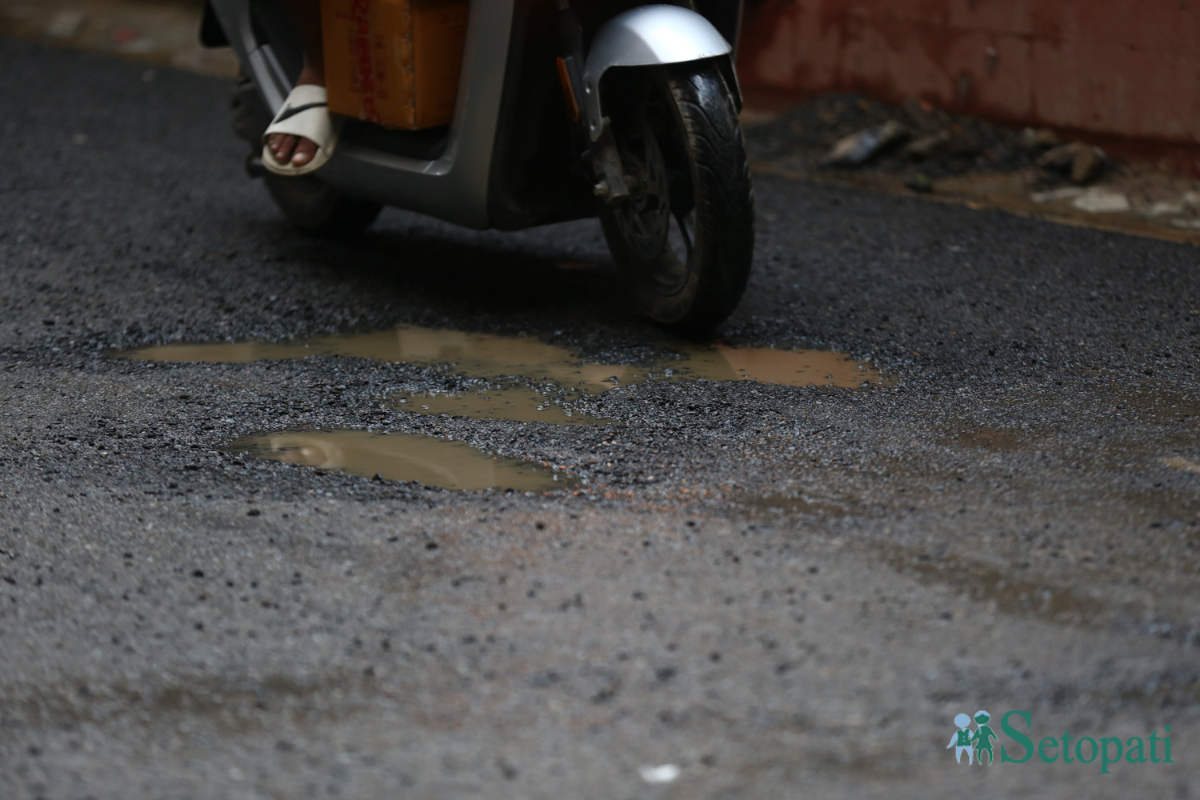 ktm-metro-damage-road-teku-(6)-1720703110.jpg