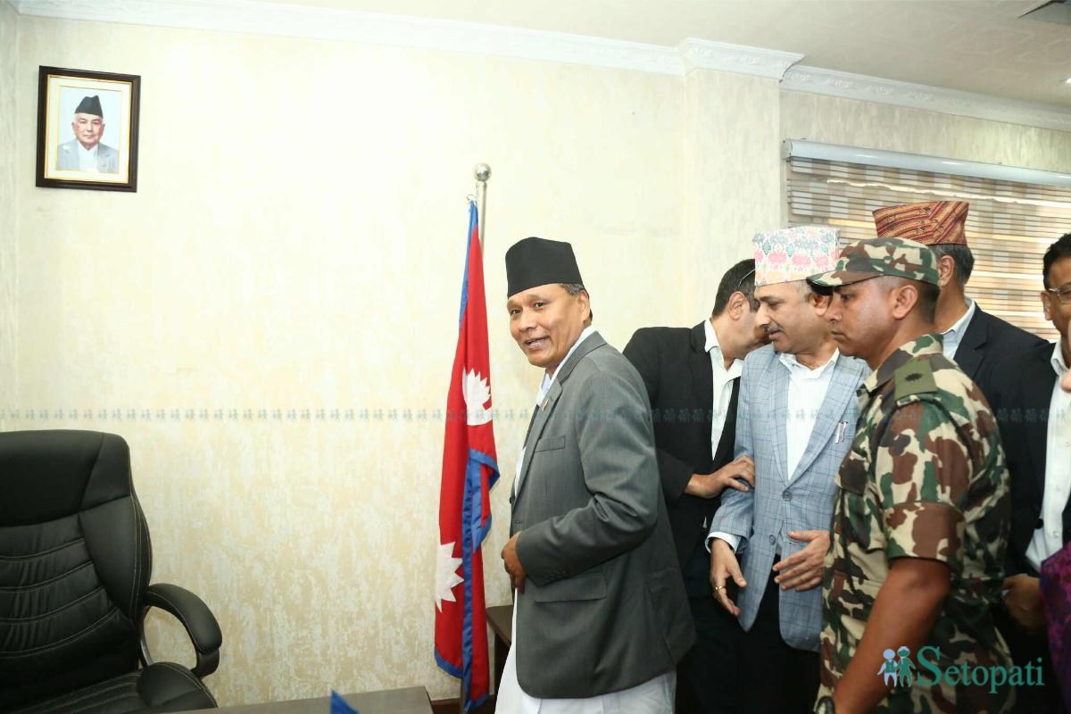 kulman-ghising-(8)-ink-1757926746.jpeg