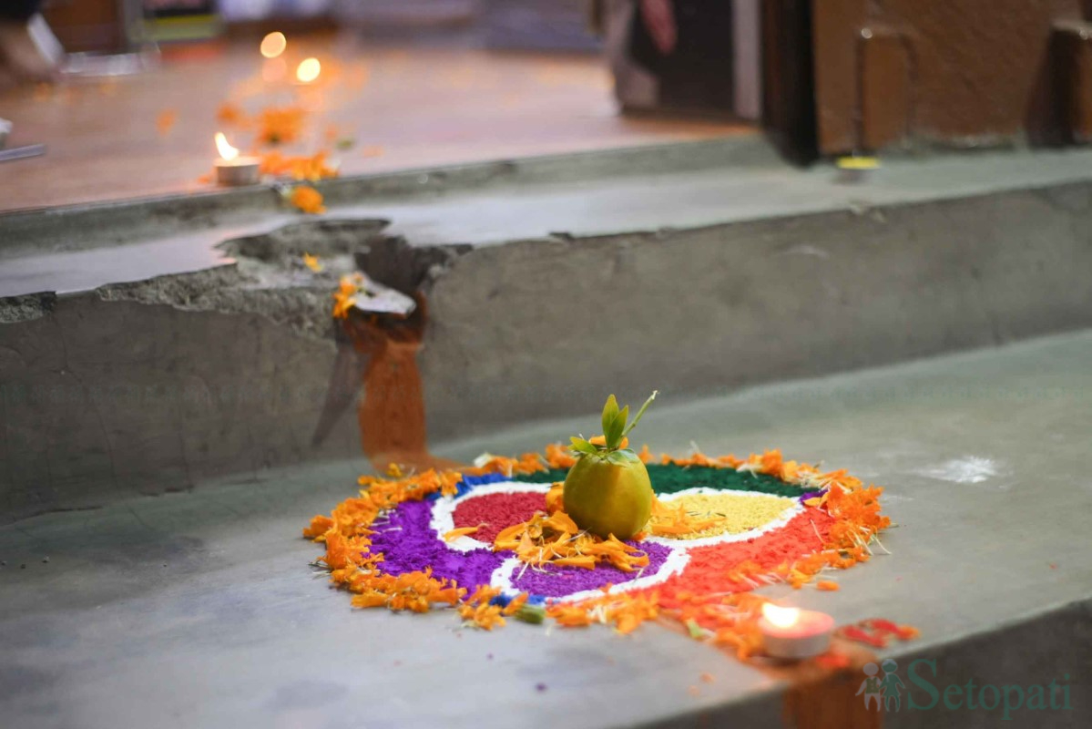 laxmi-ppooja-(6)-1760965252.jpg