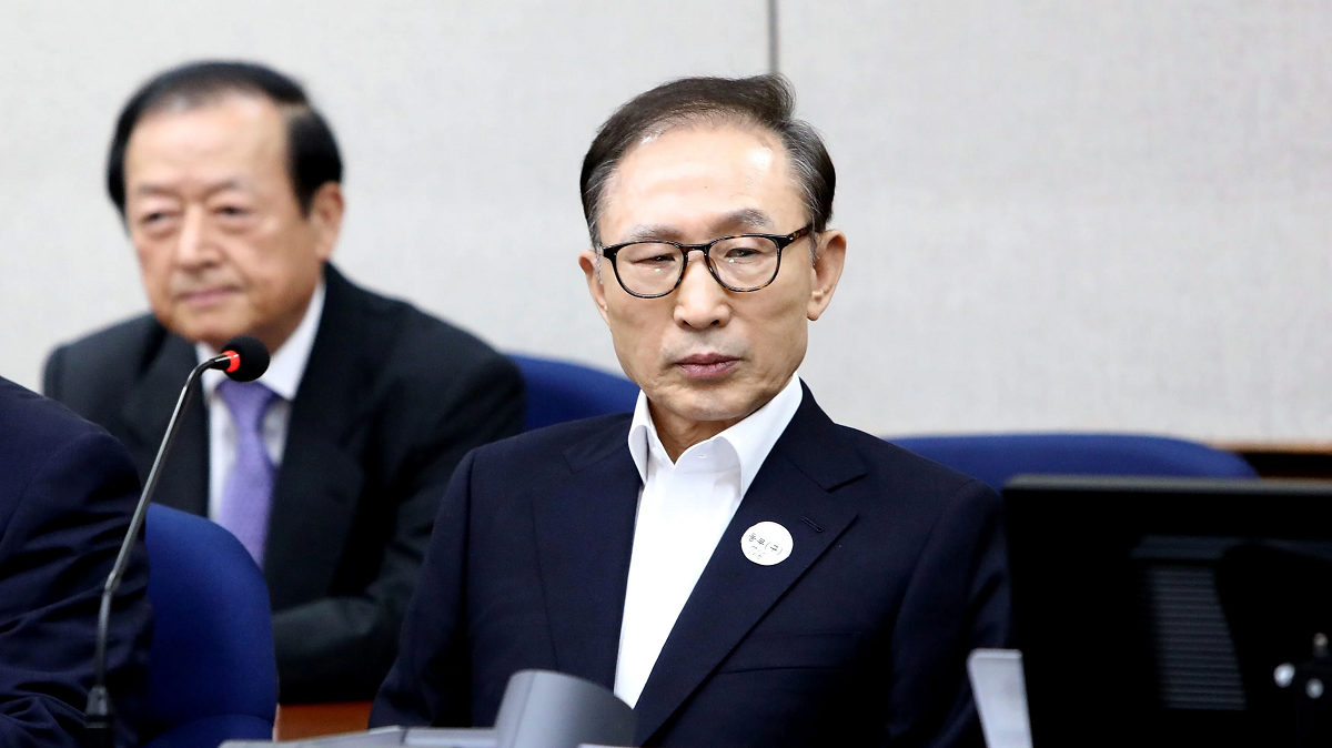 दक्षिण कोरियाका पूर्व राष्ट्रपति ली म्युङ–वाक।