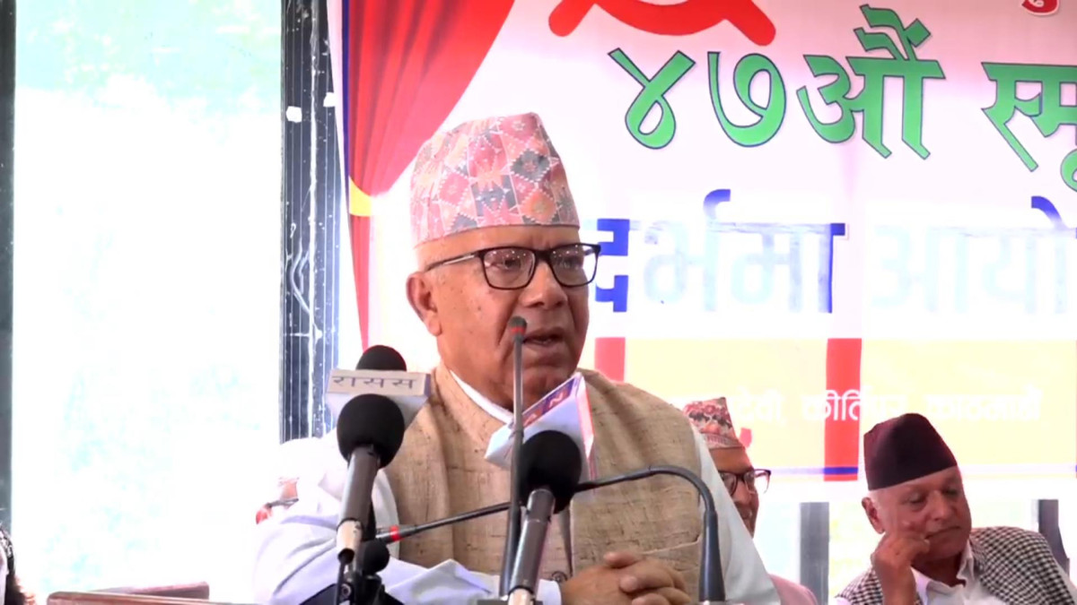 पार्टीको पक्षपोषण गर्ने हो, निराशा प्रचार गर्ने होइन: माधव नेपाल