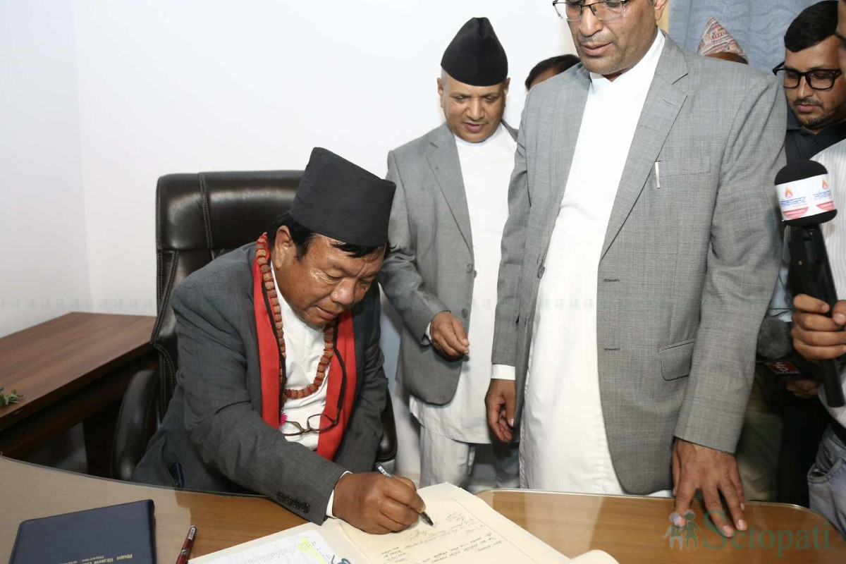 mahabir-pun-(2)-1758537162.jpg