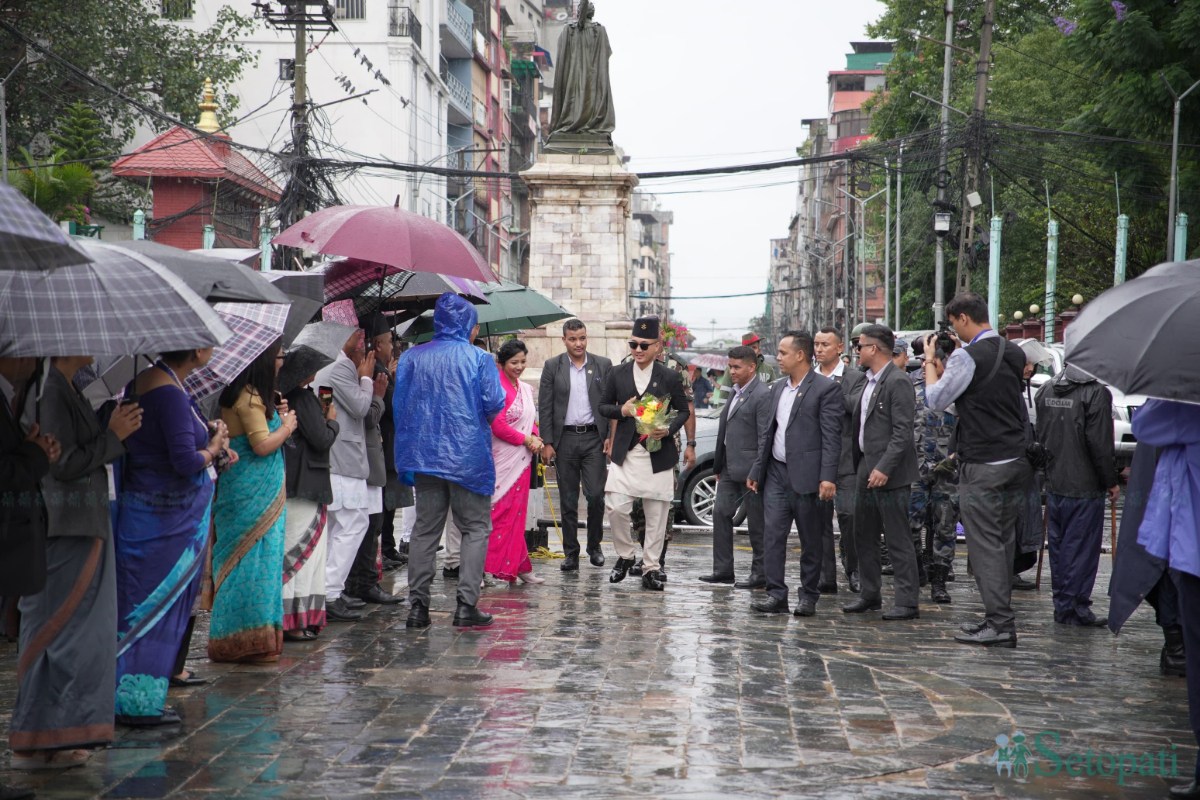 ministers-in-indra-jatra-(16)-ink-1790331184.jpeg
