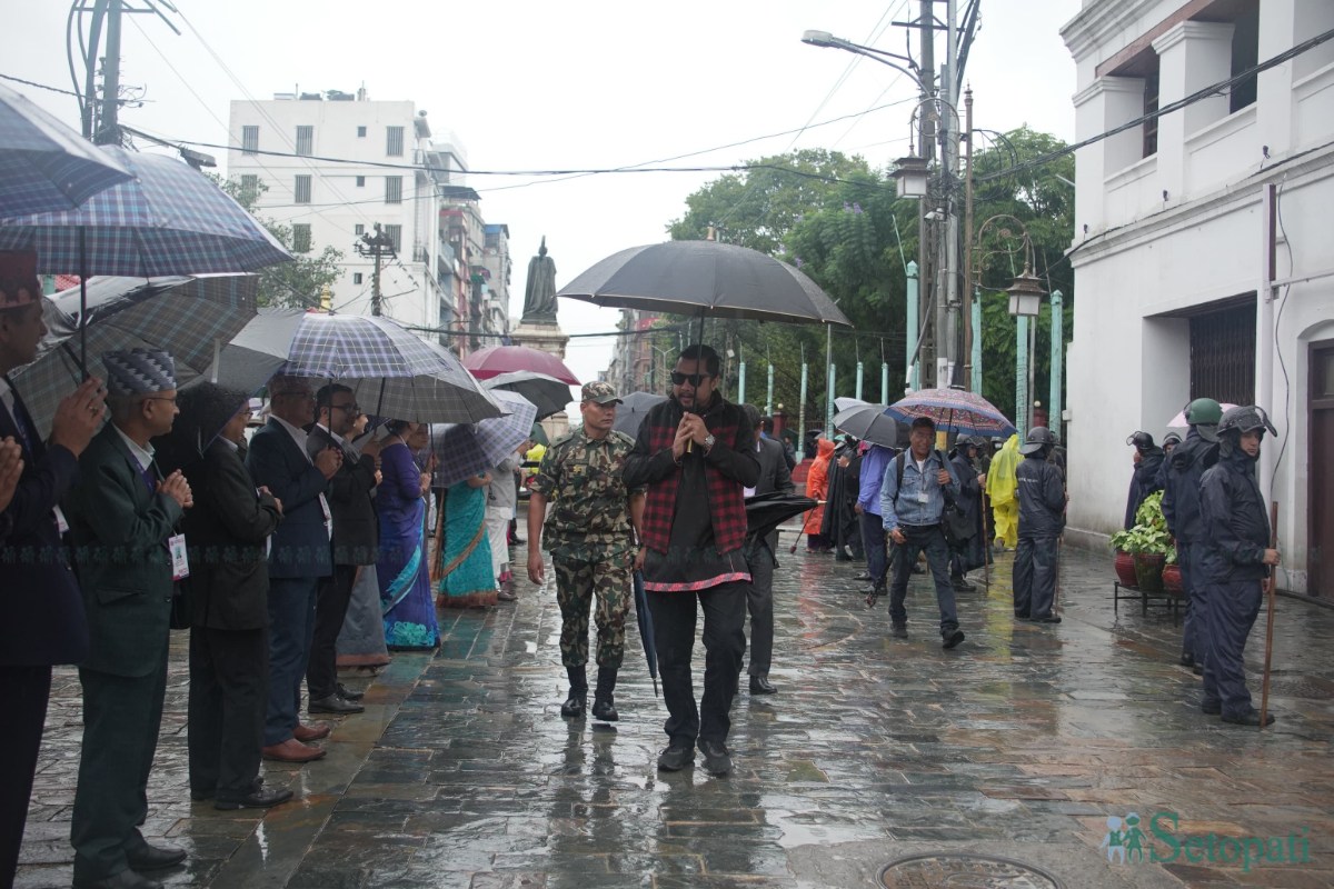 ministers-in-indra-jatra-(2)-ink-1790331181.jpeg