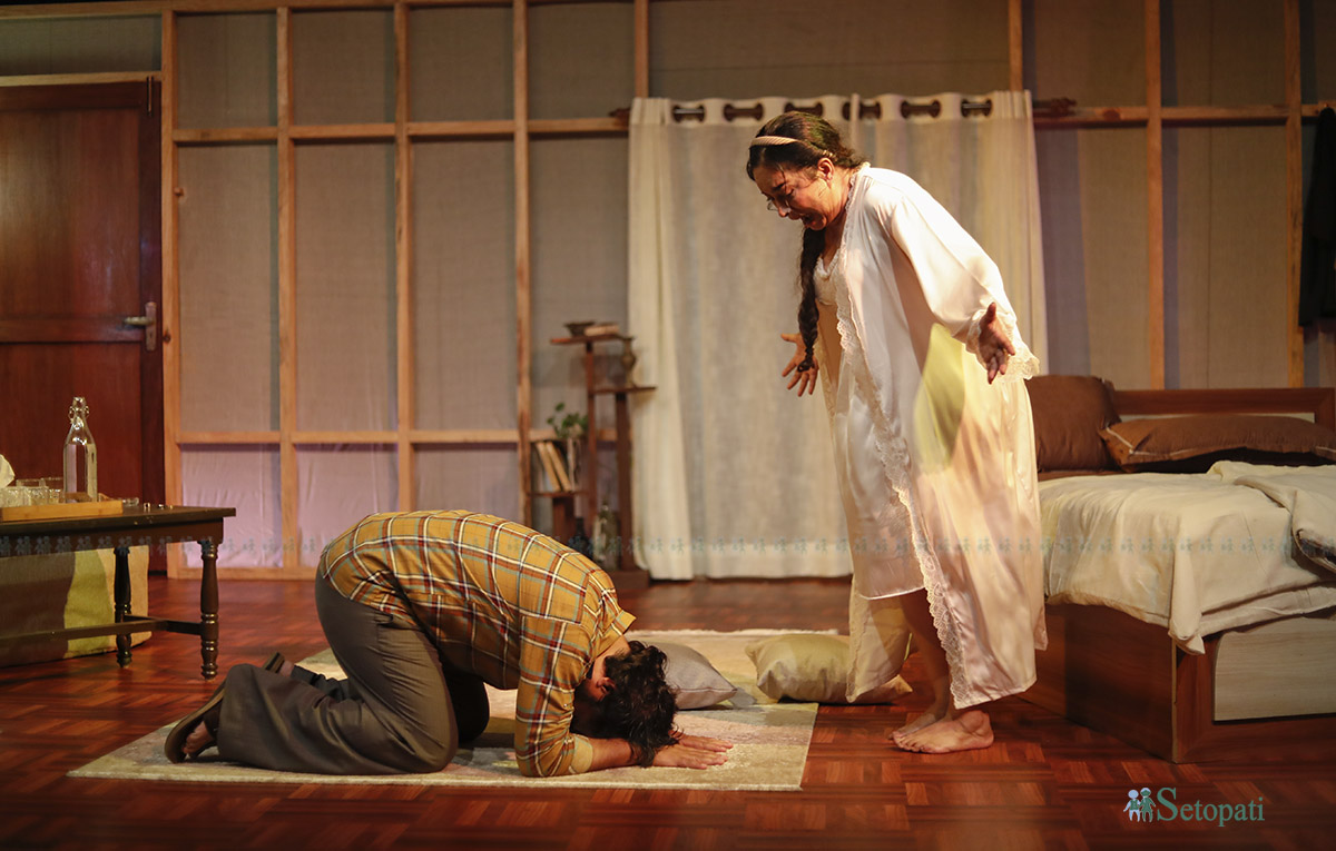 miss-menuka-natak--(2)-1785469753.jpg