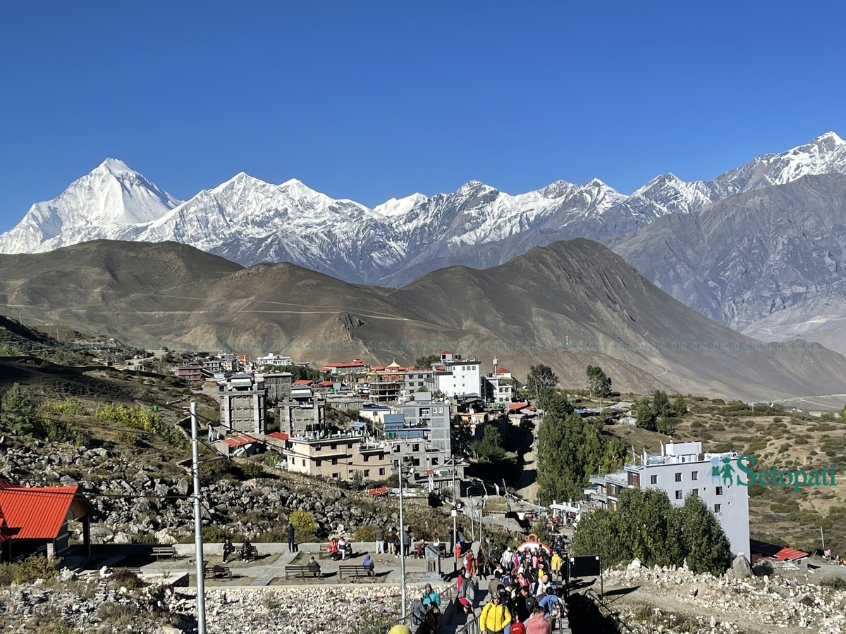 मुक्तिनाथ बजार। तस्बिरः युवराज श्रेष्ठ/सेतोपाटी