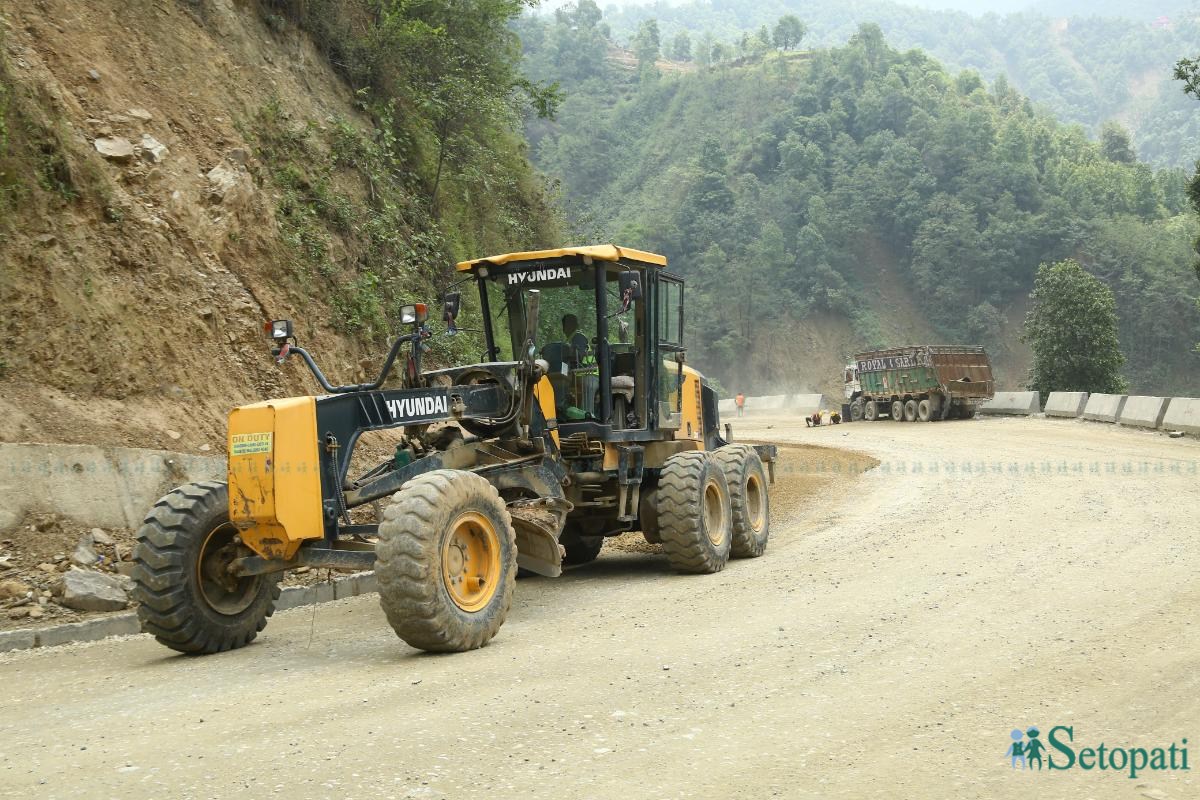 nagdhunga-naubise-(11)-ink-1748164381.jpeg