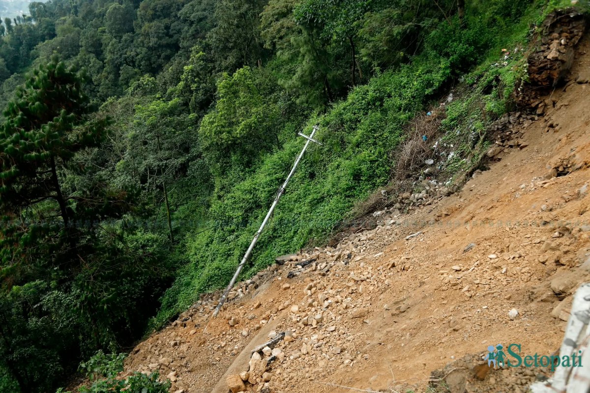 nagdhunga-pahiro-(2)-1788333725.jpeg