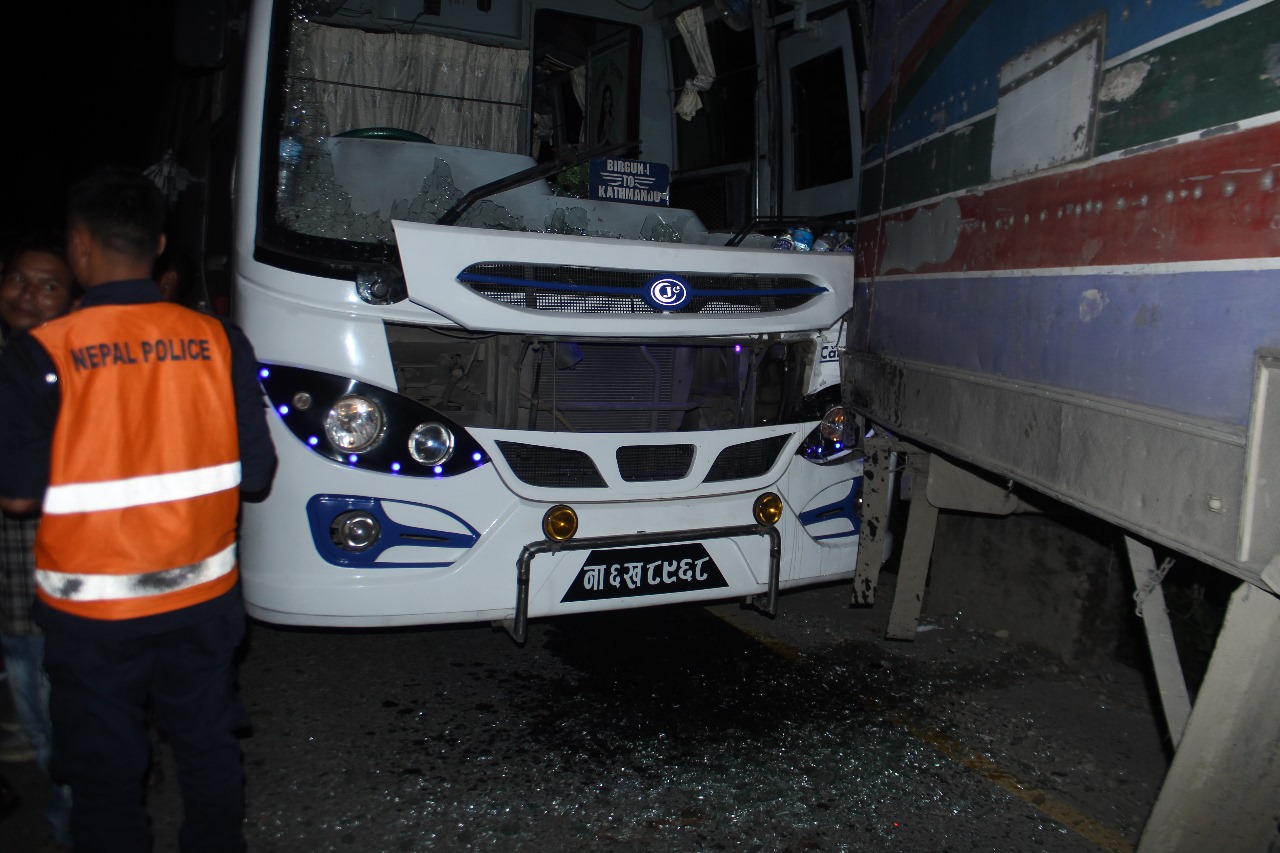 narayangadh-muglin-accident-(11)-1716773746.jpeg
