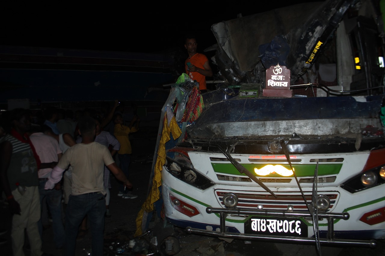 narayangadh-muglin-accident-(3)-1716773743.jpeg