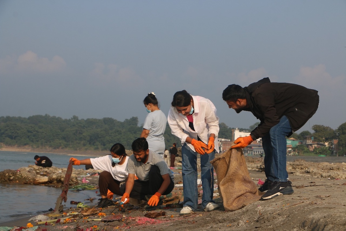 narayani-river-issue1-1747667662.JPG