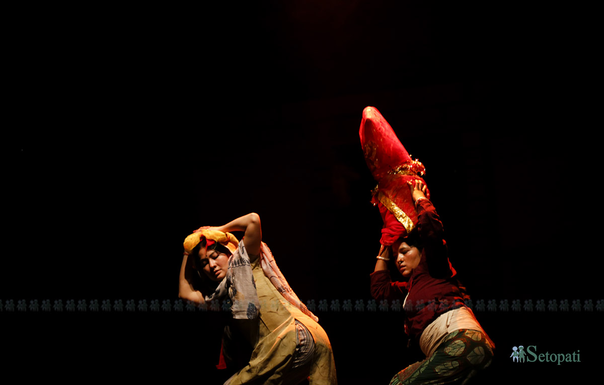 natak-(2)-1792036926.jpg