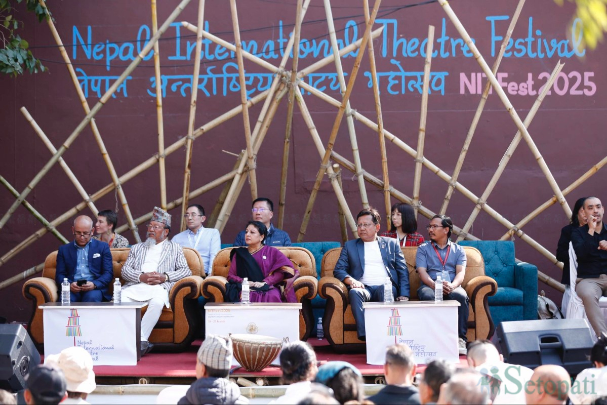 natak-mahosab-(16)-1742385418.jpg