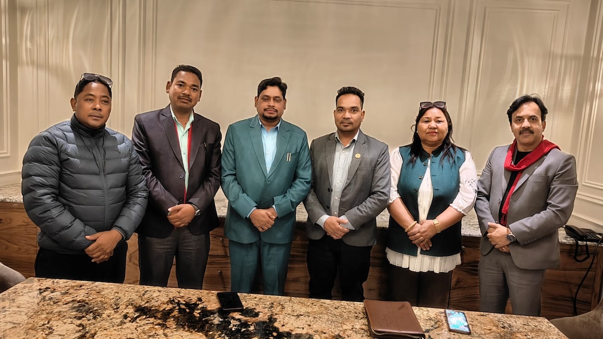 जनमत र नाउपा एकता गर्न बनेको कार्यदलको बैठक सुरू