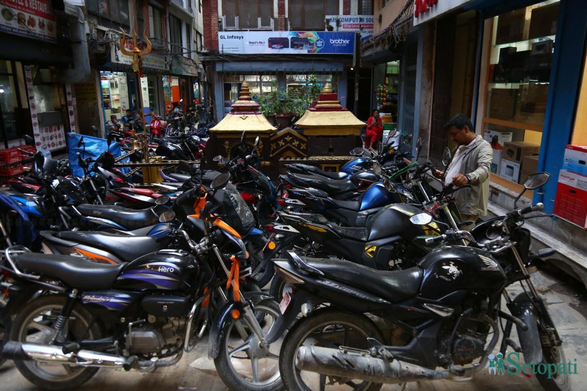 new-road-parking-(20)-ink-1720590660.jpeg