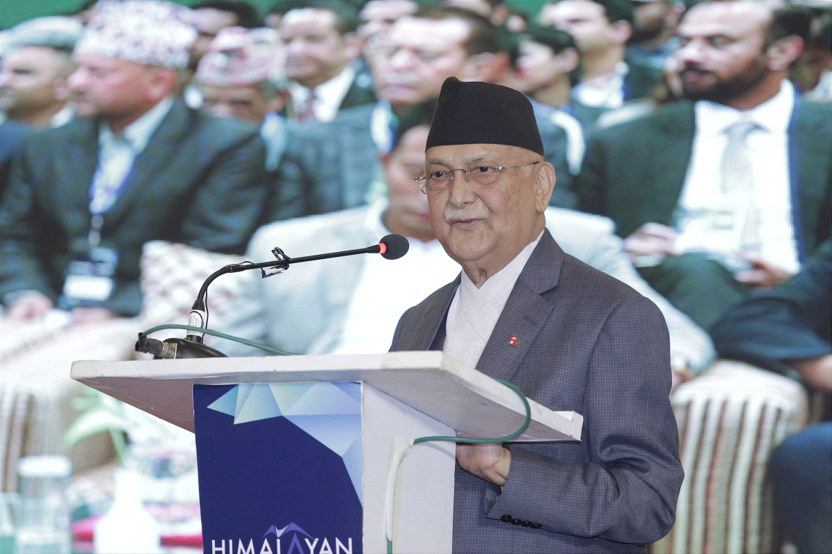 संविधानअन्तर्गत शपथ खाएर संसदमा संविधान मान्दिनँ भनिनु इमानदारिताको खडेरी होः प्रधानमन्त्री