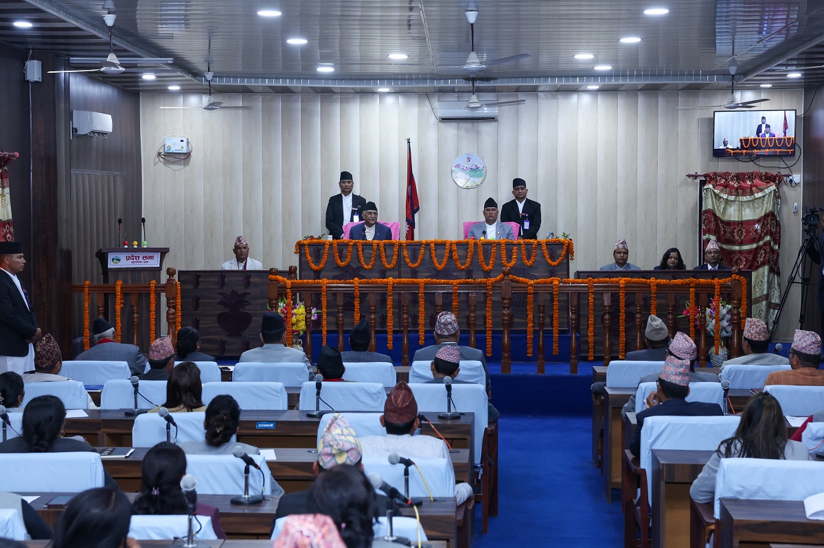 पूर्वराजालाई लक्ष्य गर्दै प्रधानमन्त्रीले भने- तपाईंले केमा साथ मागेको बुझिएन (भिडिओ)
